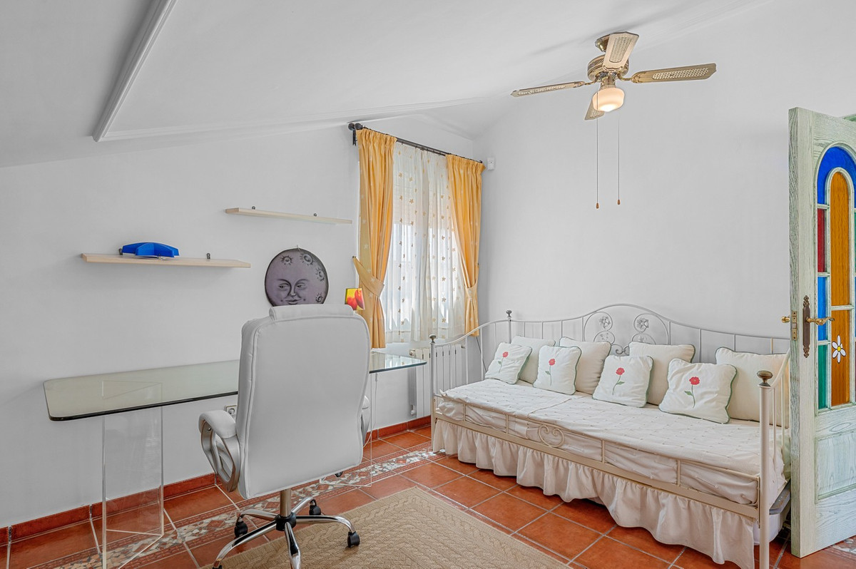 6 Bed Townhouse for sale in La Mata Costa Blanca, Alicante, Spain