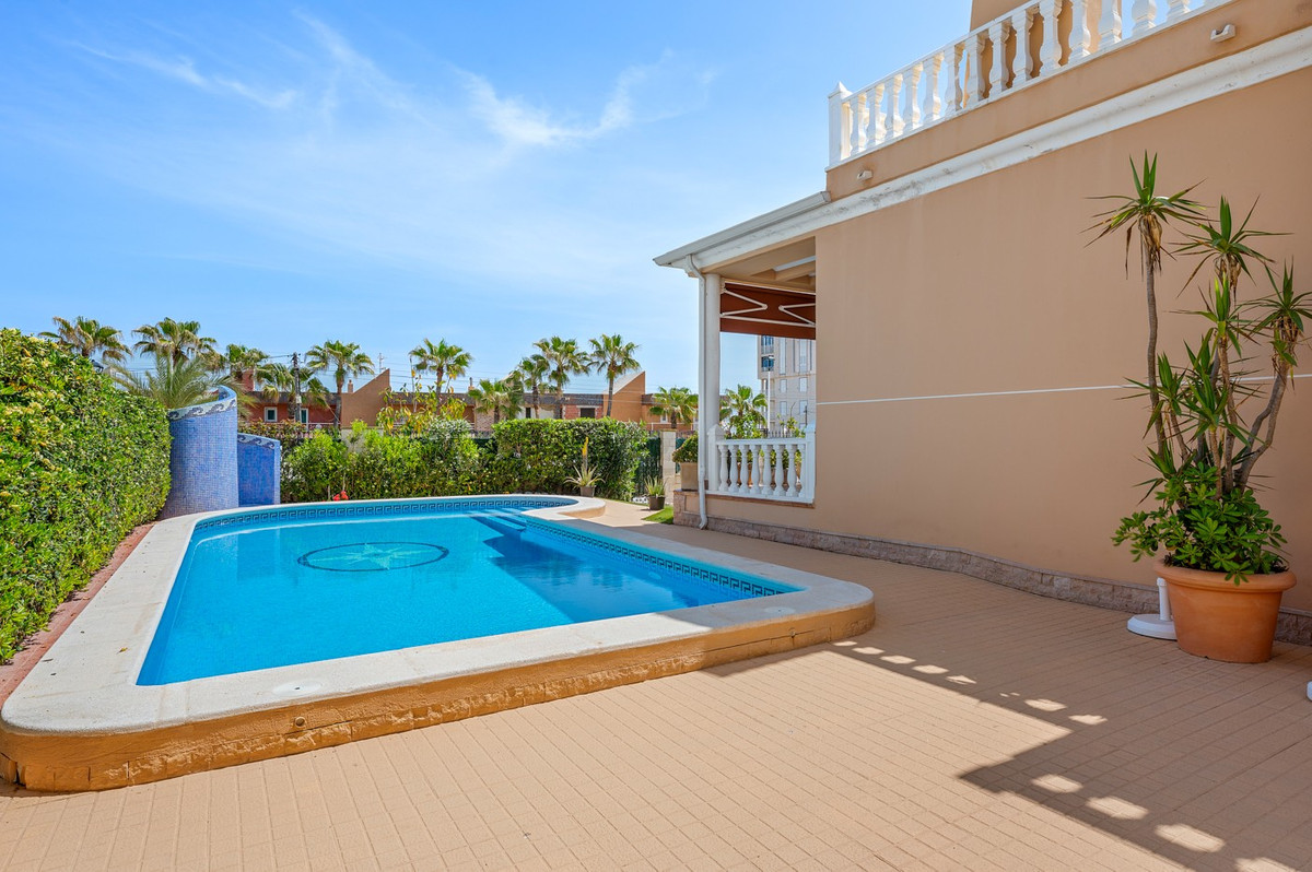 6 Bed Townhouse for sale in La Mata Costa Blanca, Alicante, Spain