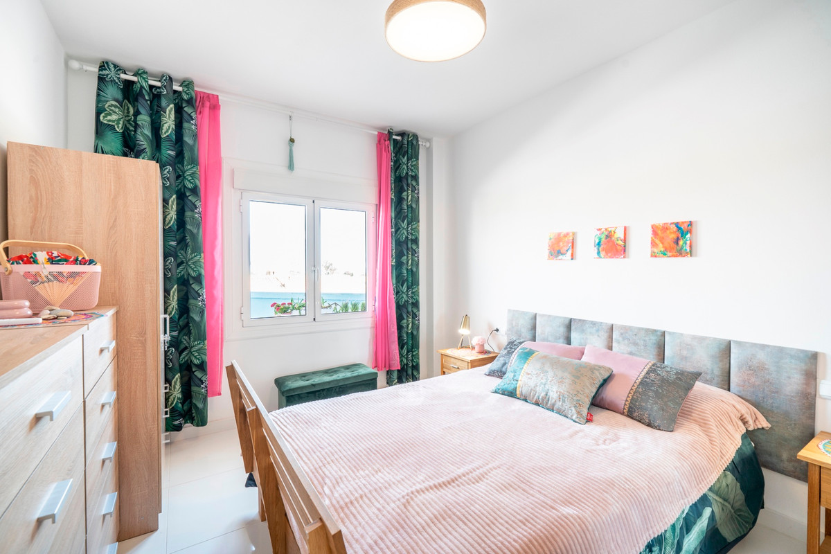 Se vende Apartamento Planta Media de 1 dormitorios en Costa Blanca, Alicante, España