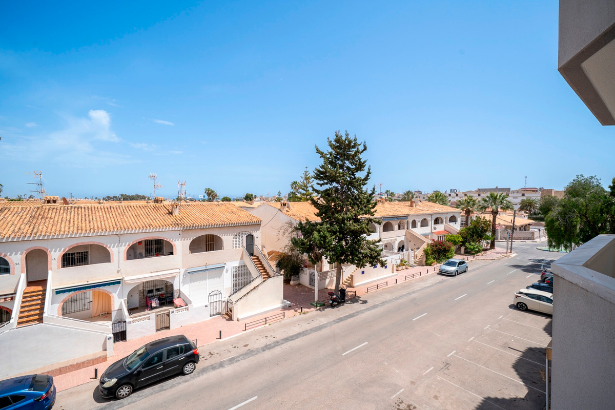 Se vende Apartamento Planta Media de 1 dormitorios en Costa Blanca, Alicante, España