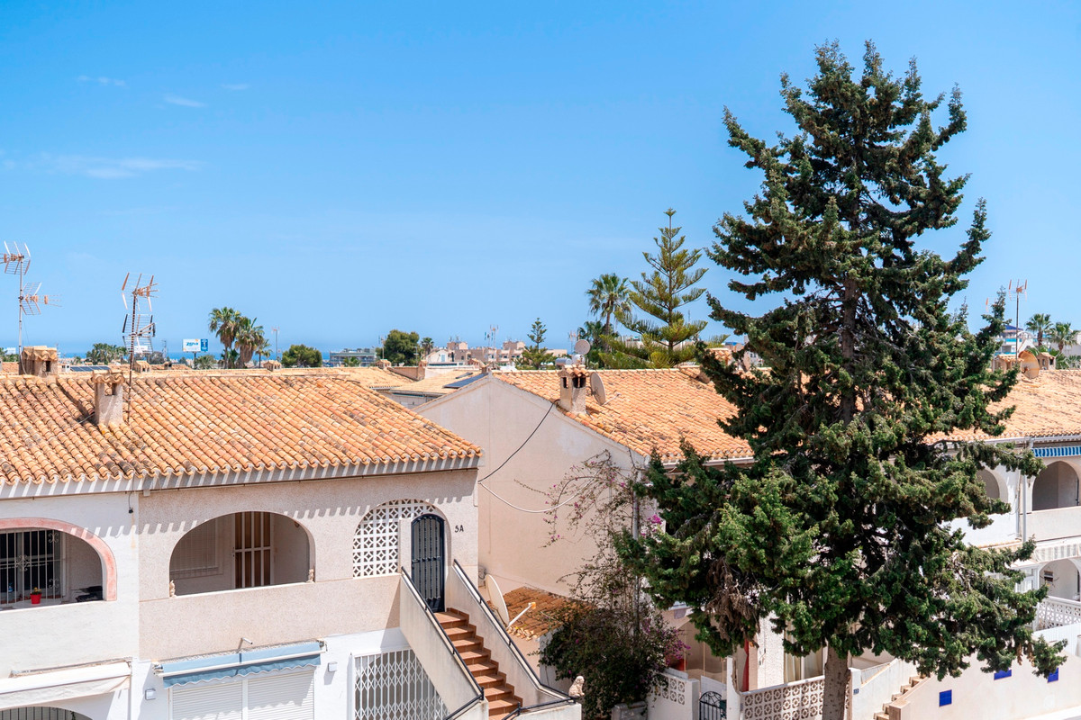 Se vende Apartamento Planta Media de 1 dormitorios en Costa Blanca, Alicante, España