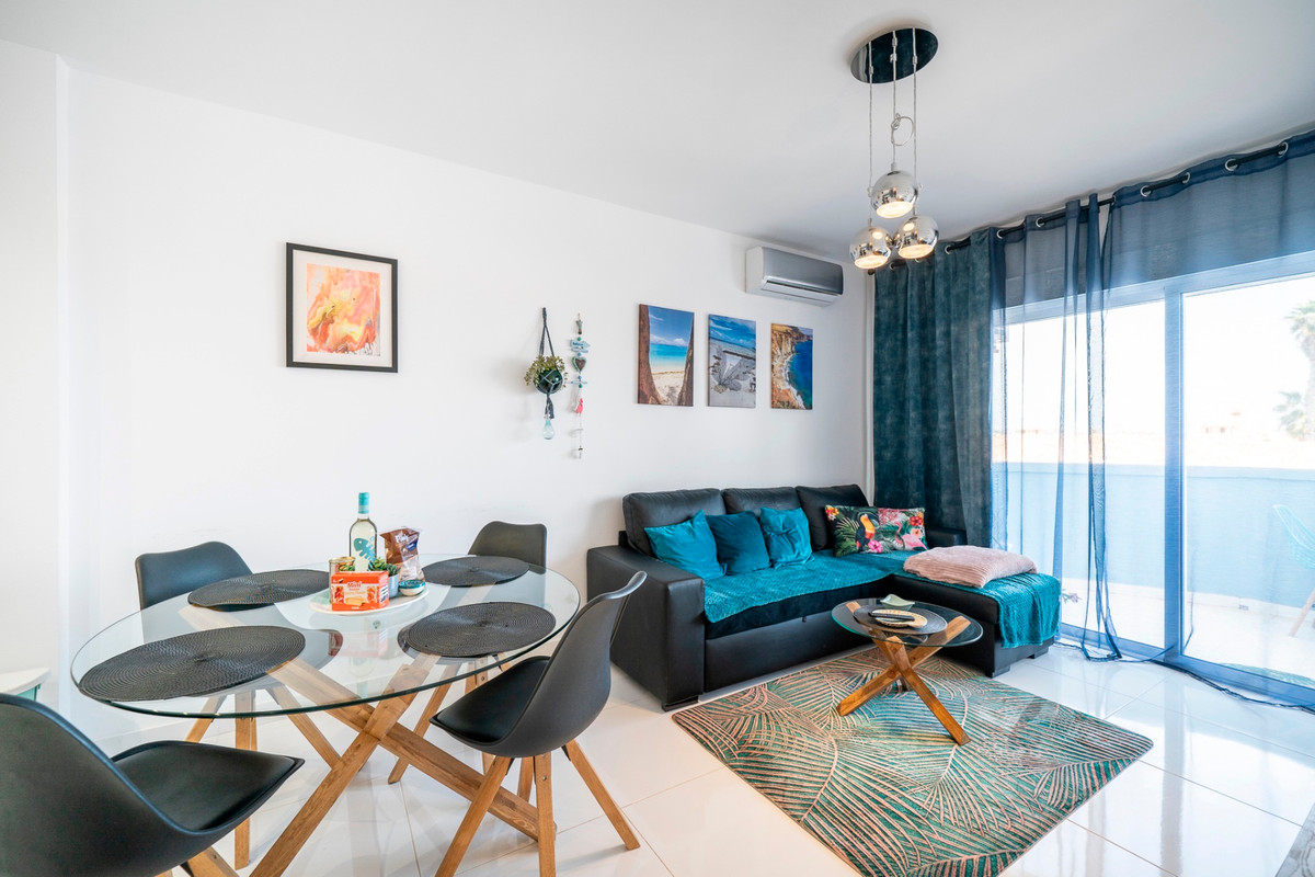 Se vende Apartamento Planta Media de 1 dormitorios en Costa Blanca, Alicante, España