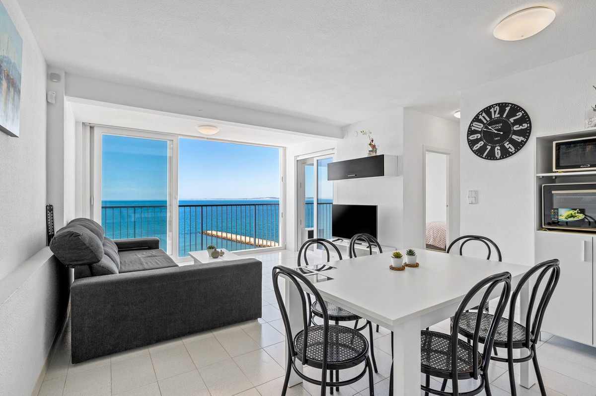 Se vende Apartamento Planta Media de 3 dormitorios en Costa Blanca, Alicante, España