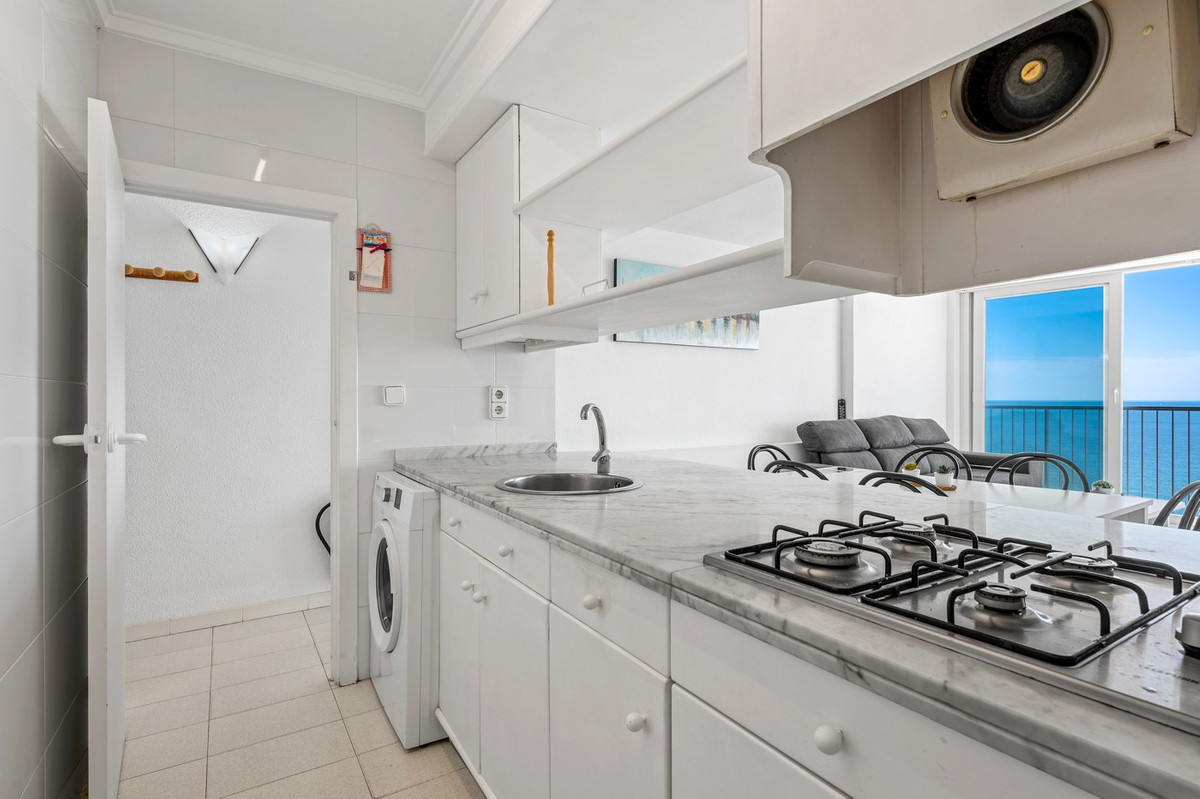 Se vende Apartamento Planta Media de 3 dormitorios en Costa Blanca, Alicante, España