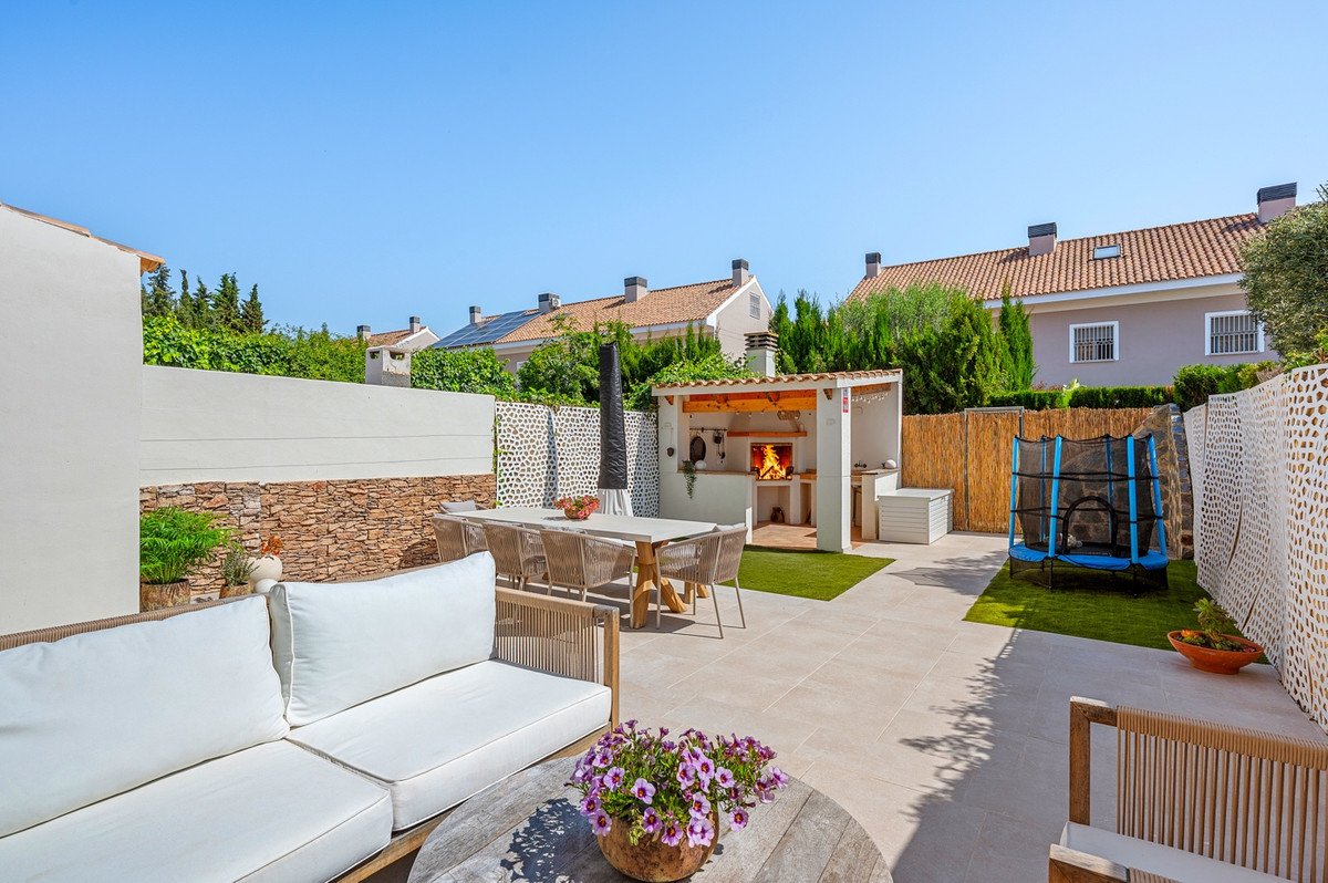 Se vende Adosada de 4 dormitorios en Costa Blanca, Alicante, España