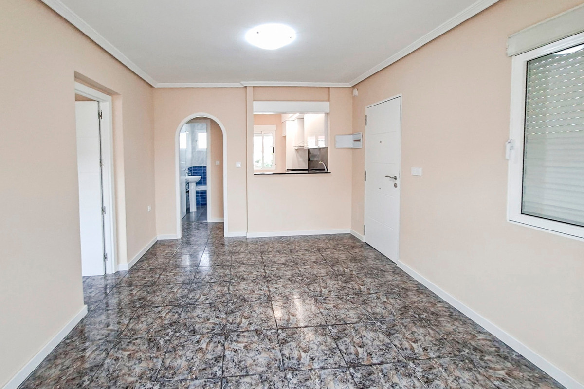 Se vende Bungalow de 2 dormitorios en Costa Blanca, Alicante, España