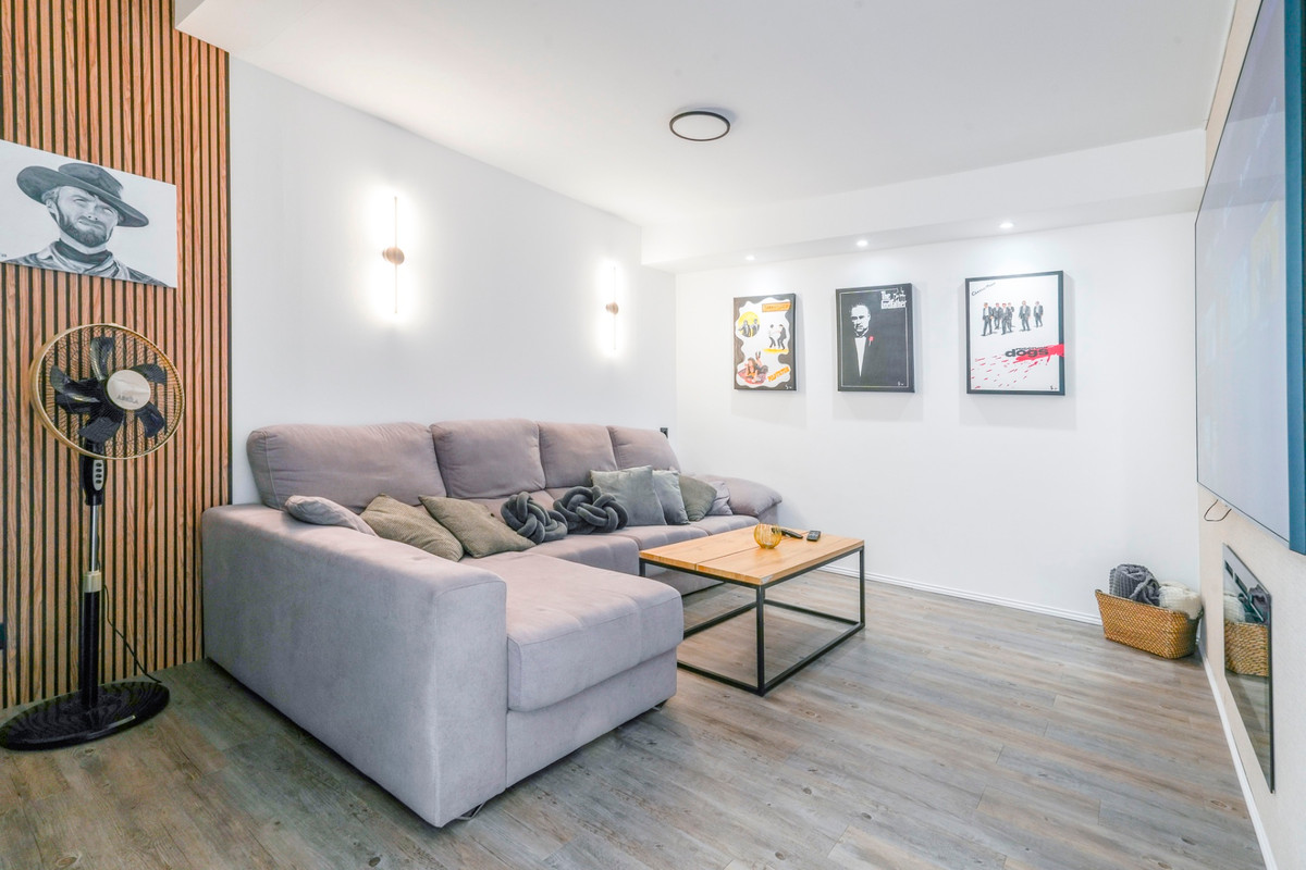 Se vende Villa - Chalet de 4 dormitorios en Costa Blanca, Alicante, España