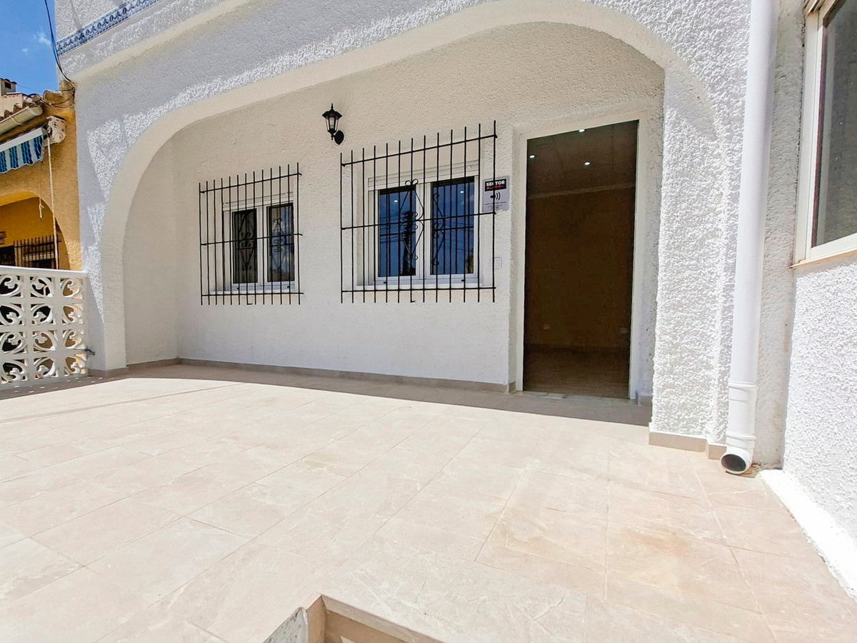 Se vende Adosada de 1 dormitorios en Costa Blanca, Alicante, España