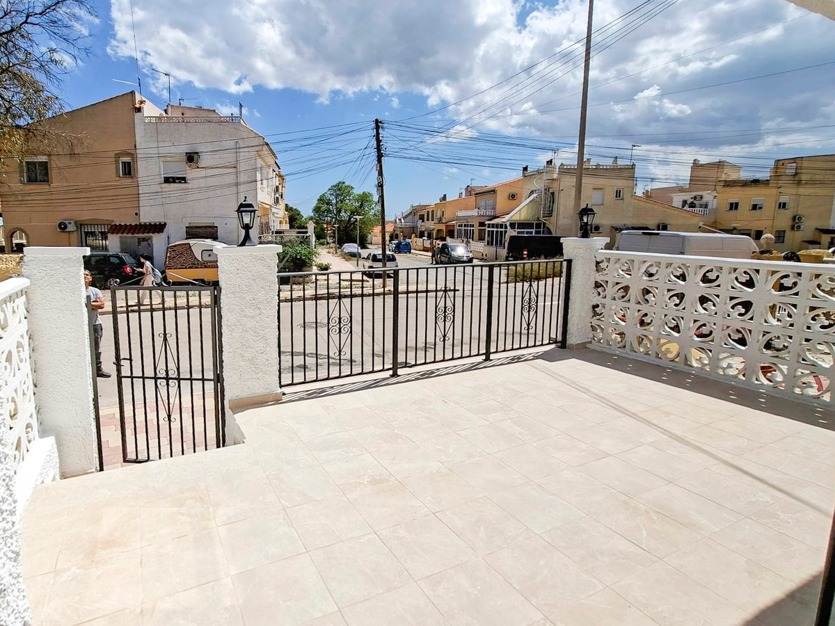 Se vende Adosada de 1 dormitorios en Costa Blanca, Alicante, España