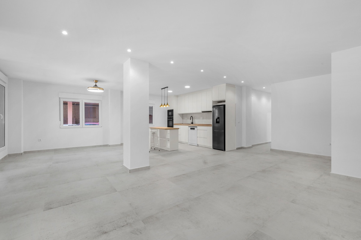 Se vende Apartamento Planta Baja de 3 dormitorios en Costa Blanca, Alicante, España