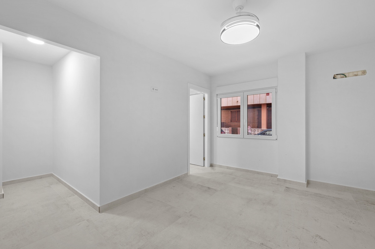 Se vende Apartamento Planta Baja de 3 dormitorios en Costa Blanca, Alicante, España
