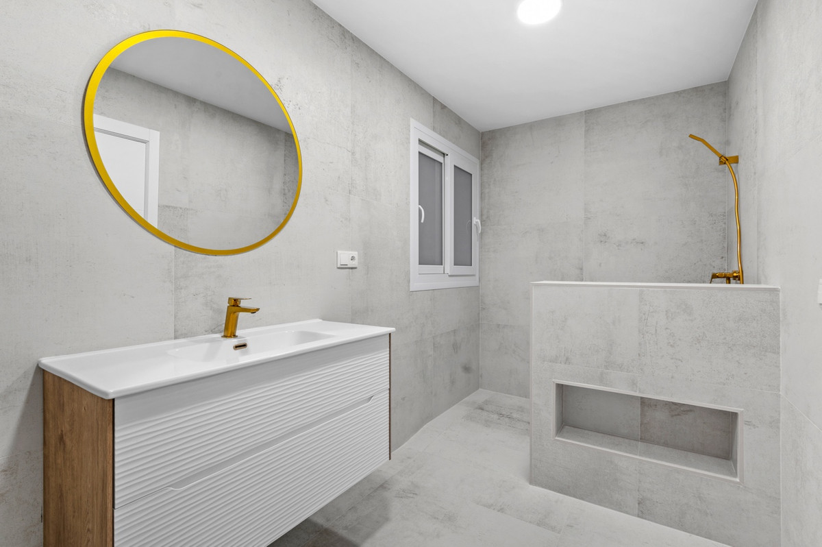 Se vende Apartamento Planta Baja de 3 dormitorios en Costa Blanca, Alicante, España