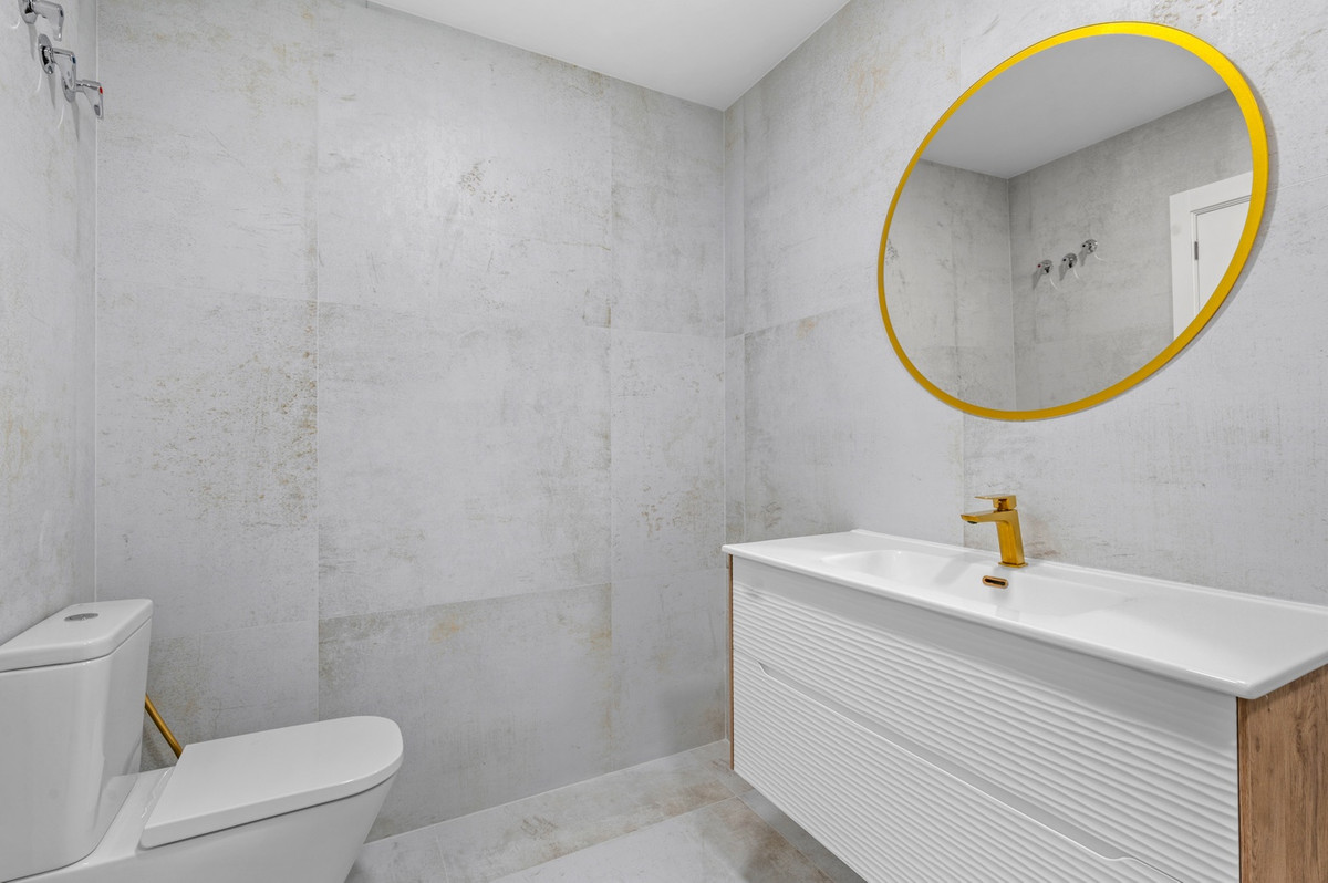 Se vende Apartamento Planta Baja de 3 dormitorios en Costa Blanca, Alicante, España