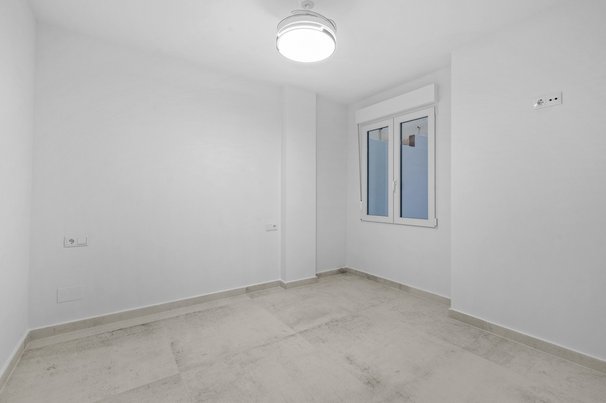 Se vende Apartamento Planta Baja de 3 dormitorios en Costa Blanca, Alicante, España