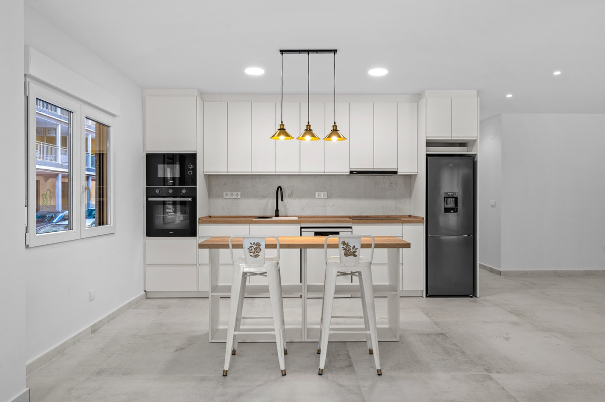 Se vende Apartamento Planta Baja de 3 dormitorios en Costa Blanca, Alicante, España