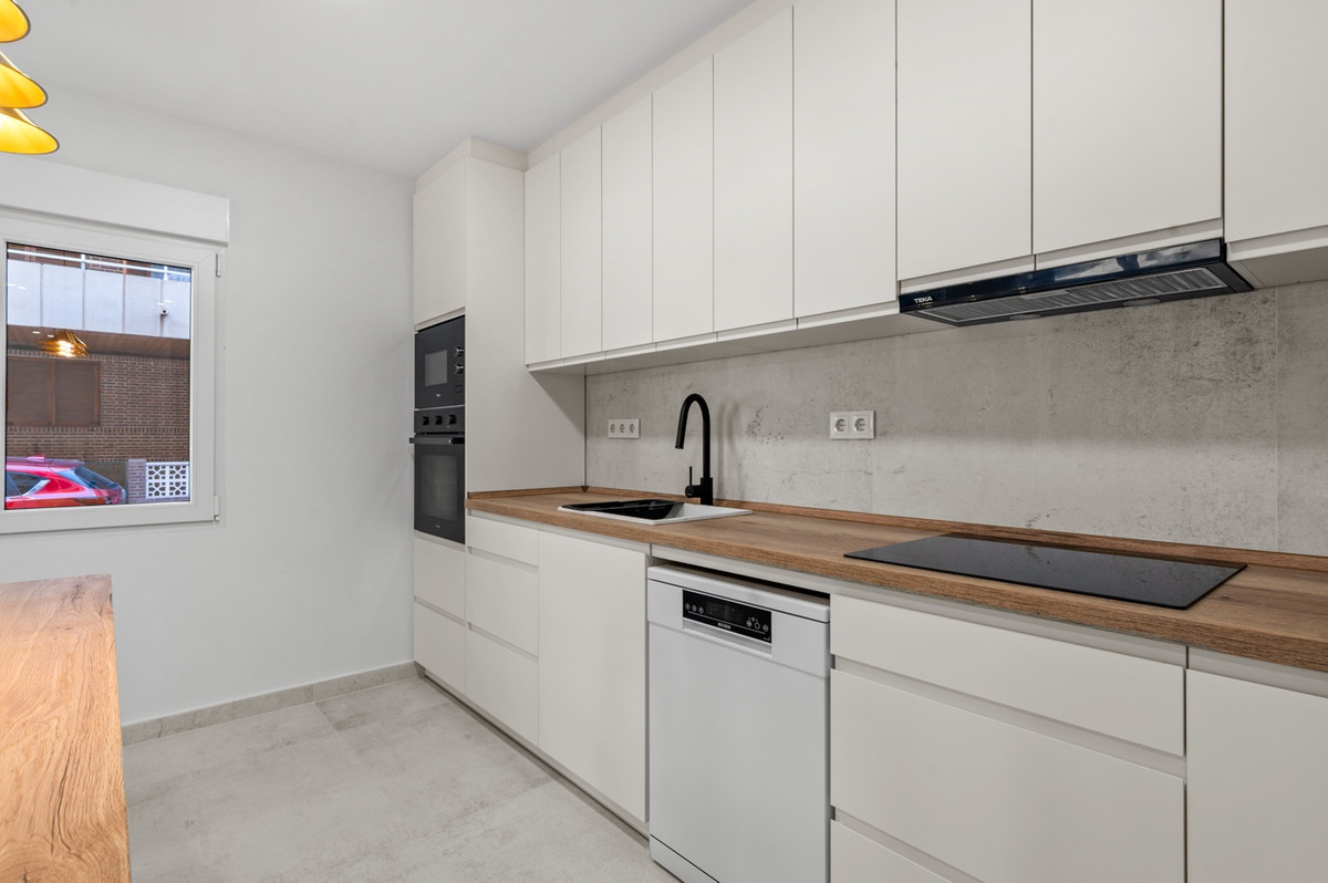 Se vende Apartamento Planta Baja de 3 dormitorios en Costa Blanca, Alicante, España