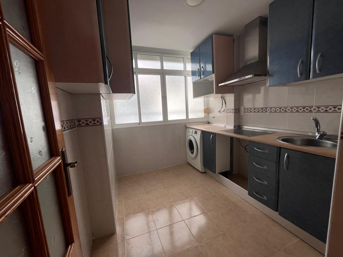 Se vende Apartamento Planta Media de 3 dormitorios en Costa Del Sol, Málaga, España