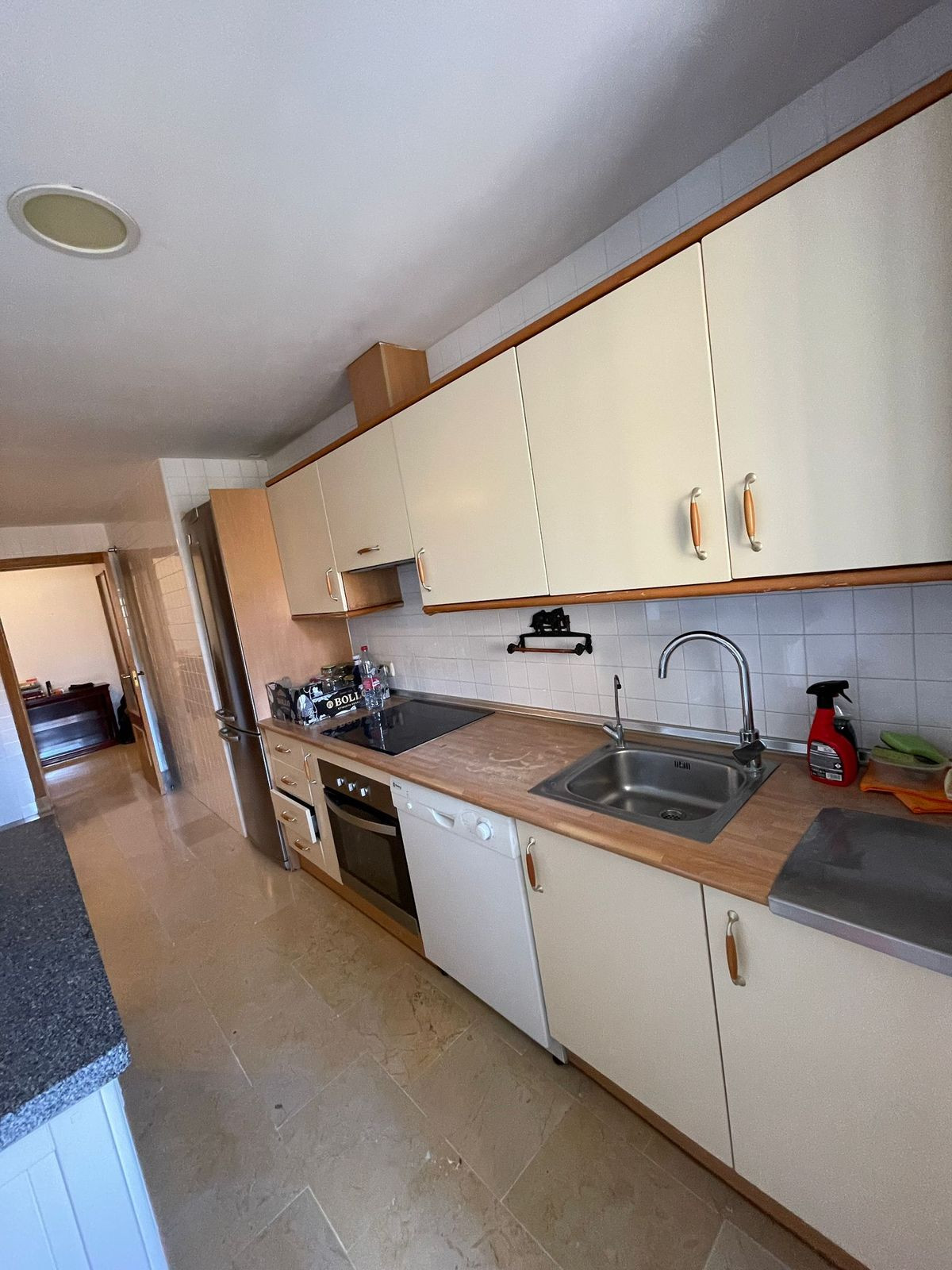 3 Bed Apartment for sale in San Pedro De Alcántara Costa Del Sol, Málaga, Spain