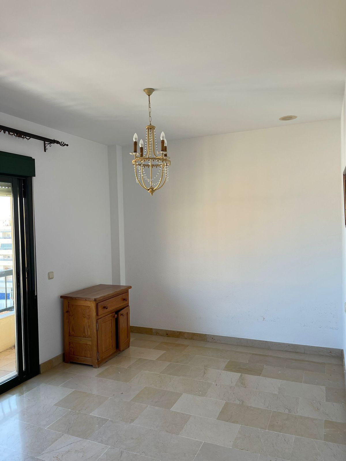 3 Bed Apartment for sale in San Pedro De Alcántara Costa Del Sol, Málaga, Spain