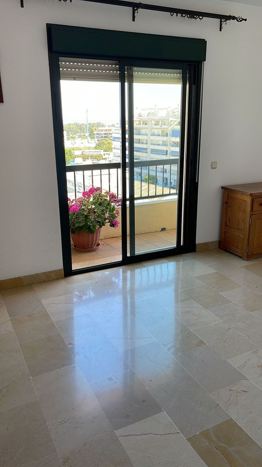 3 Bed Apartment for sale in San Pedro De Alcántara Costa Del Sol, Málaga, Spain