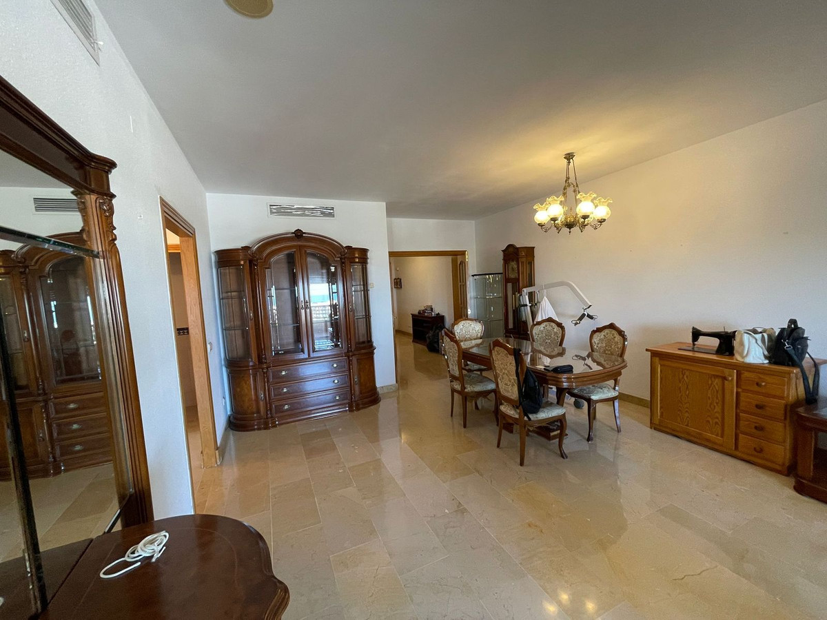 3 Bed Apartment for sale in San Pedro De Alcántara Costa Del Sol, Málaga, Spain