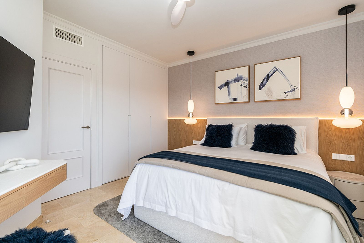 Se vende Apartamento Planta Media de 2 dormitorios en Costa Del Sol, Málaga, España