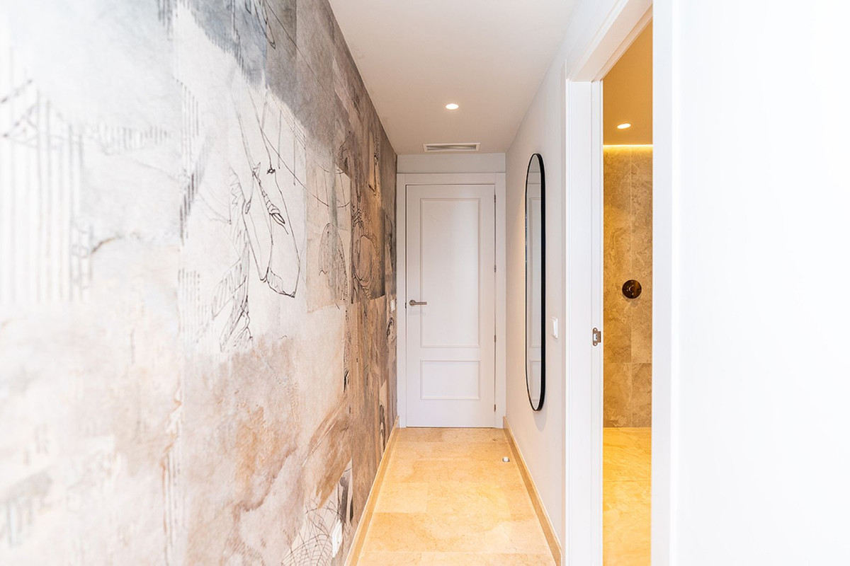Se vende Apartamento Planta Media de 2 dormitorios en Costa Del Sol, Málaga, España