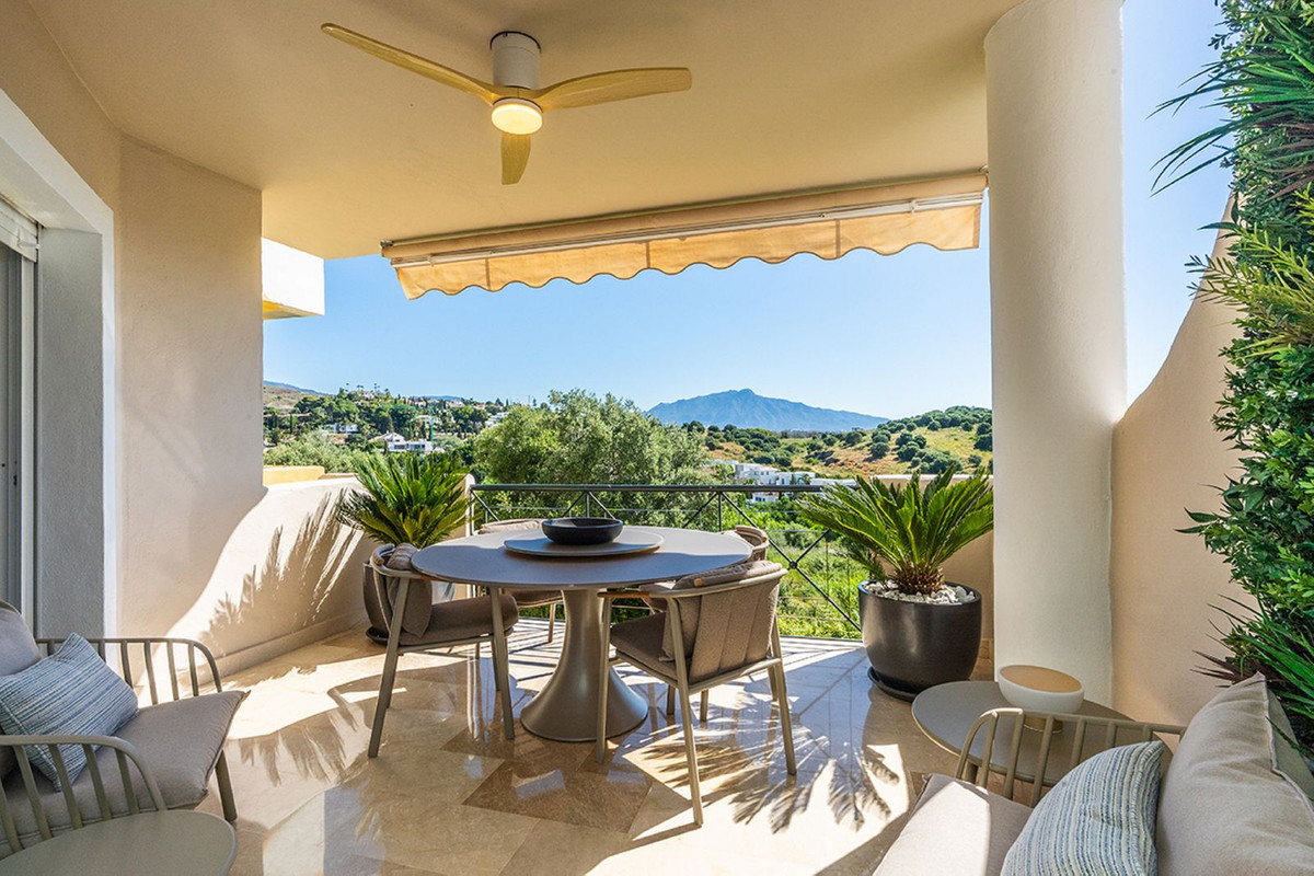 Se vende Apartamento Planta Media de 2 dormitorios en Costa Del Sol, Málaga, España