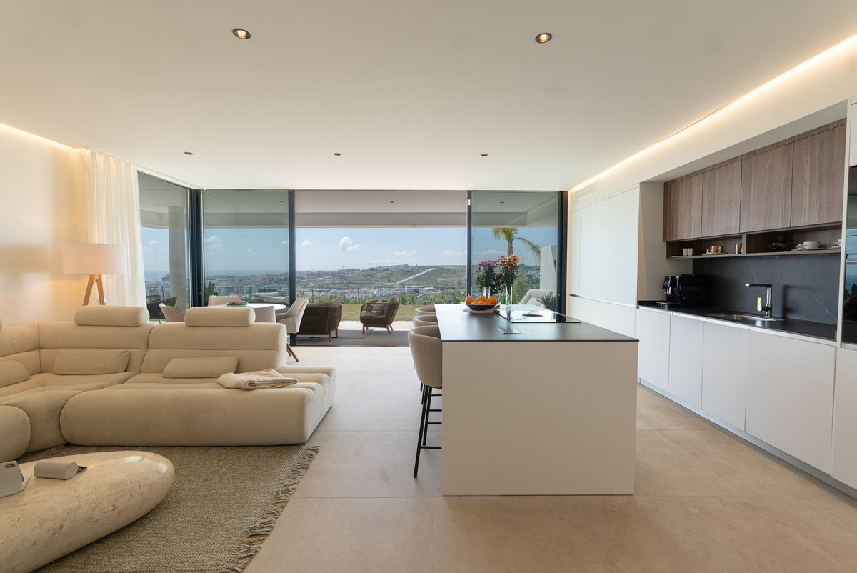 3 Bed Apartment for sale in Estepona Costa Del Sol, Málaga, Spain