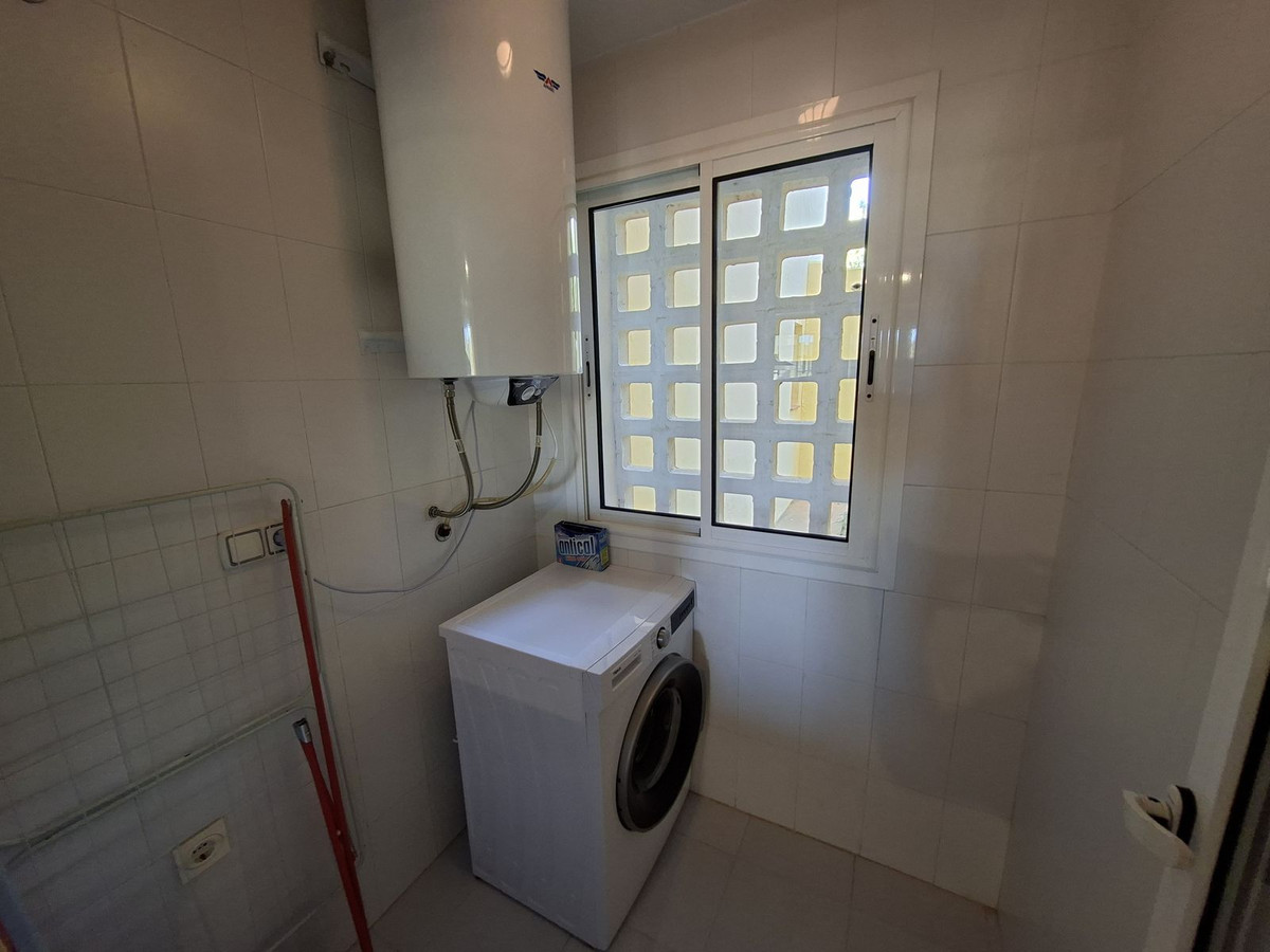 Se vende Apartamento Planta Baja de 2 dormitorios en Costa Del Sol, Málaga, España