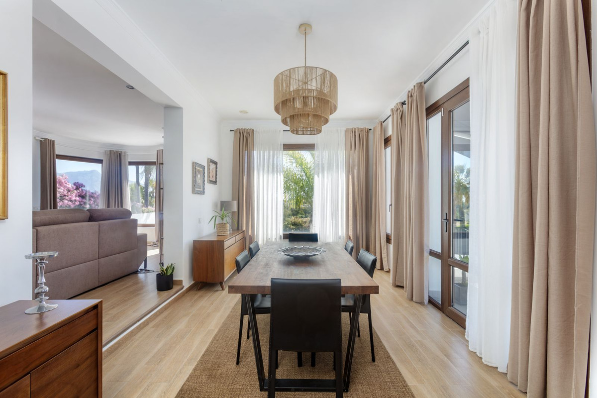 6 Bed Townhouse for sale in Estepona Costa Del Sol, Málaga, Spain