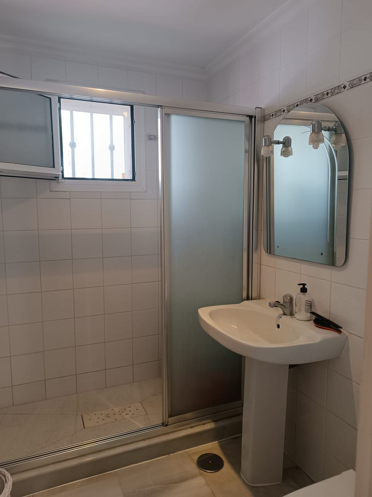 Se vende Apartamento Planta Baja de 1 dormitorios en Costa Del Sol, Málaga, España