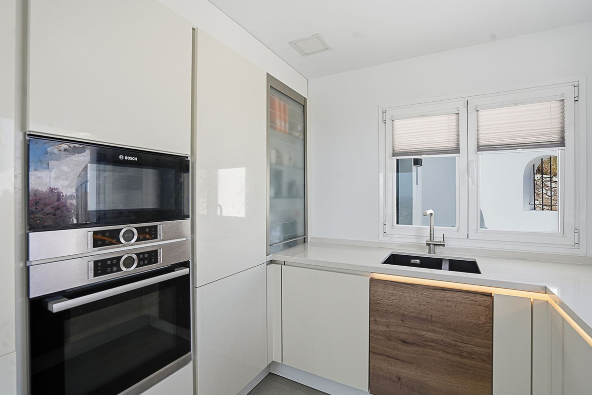 3 Bed Townhouse for sale in Mijas Costa Del Sol, Málaga, Spain