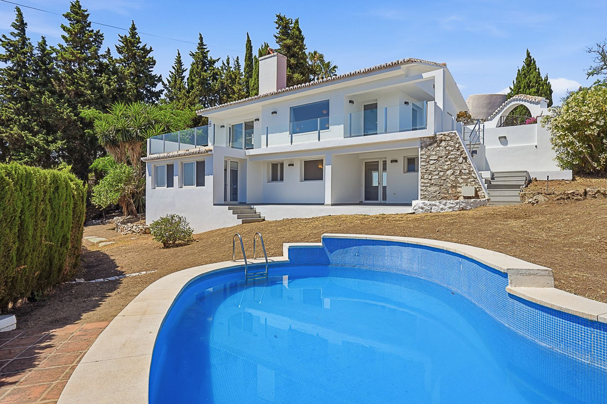 3 Bed Townhouse for sale in Mijas Costa Del Sol, Málaga, Spain