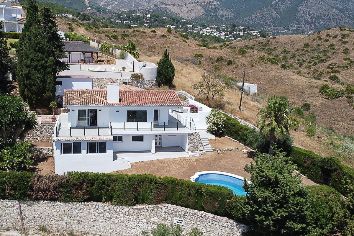 3 Bed Townhouse for sale in Mijas Costa Del Sol, Málaga, Spain