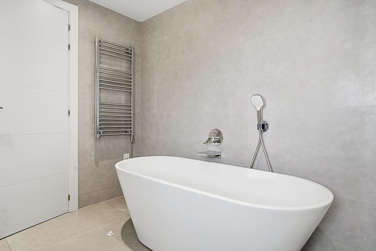 3 Bed Townhouse for sale in Mijas Costa Del Sol, Málaga, Spain