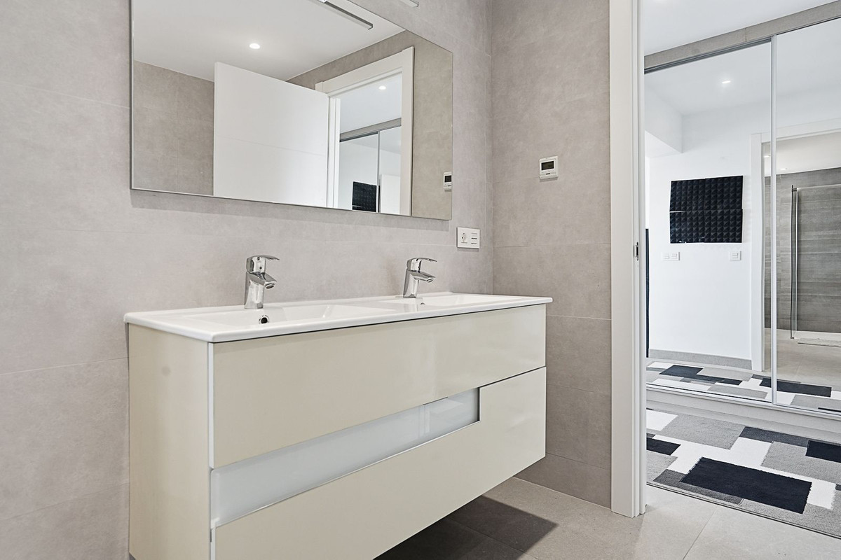 3 Bed Townhouse for sale in Mijas Costa Del Sol, Málaga, Spain