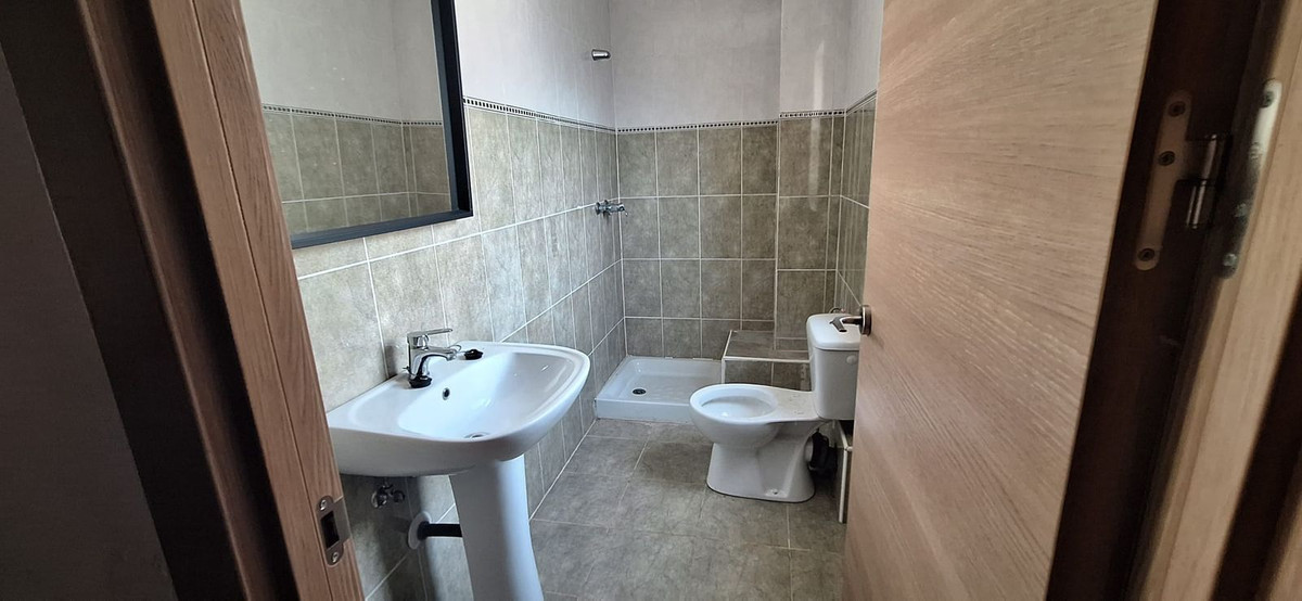 Se vende Villa - Chalet de 3 dormitorios en Costa Del Sol, Málaga, España