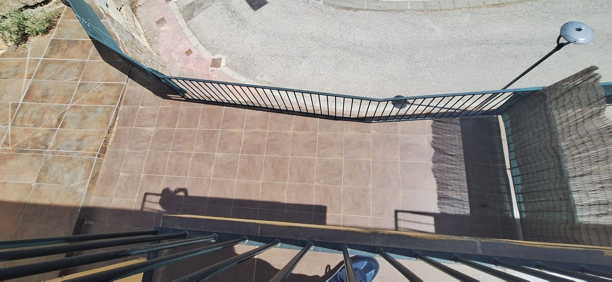 Se vende Villa - Chalet de 3 dormitorios en Costa Del Sol, Málaga, España