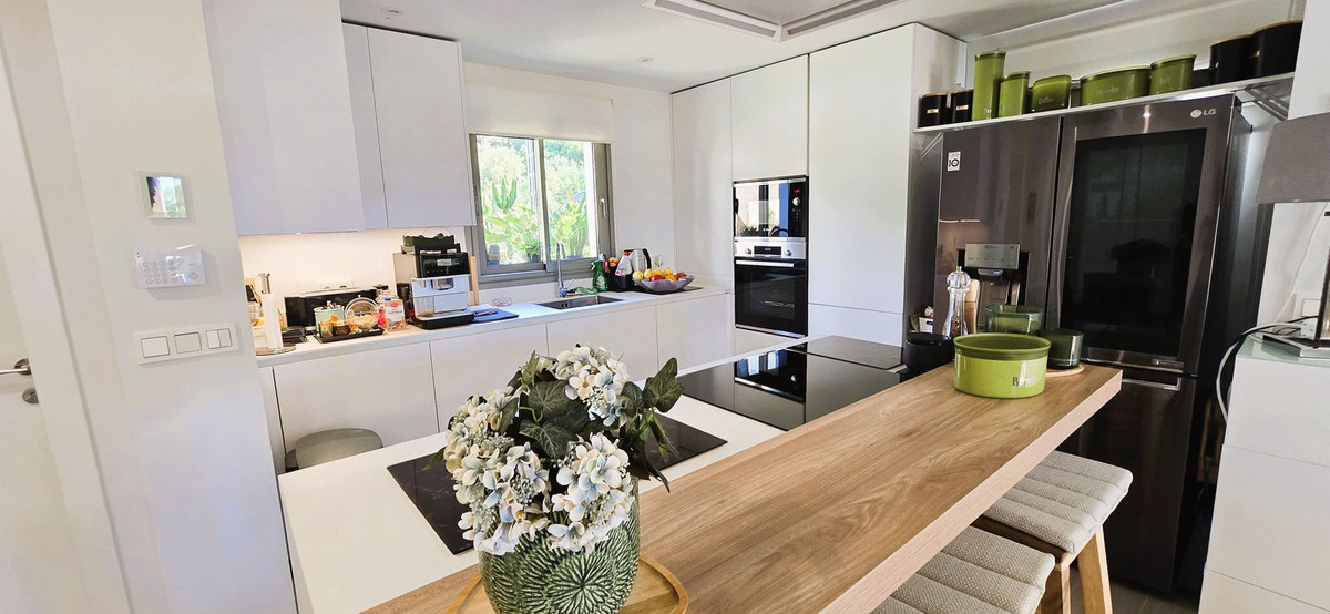 3 Bed Townhouse for sale in Mijas Costa Costa Del Sol, Málaga, Spain