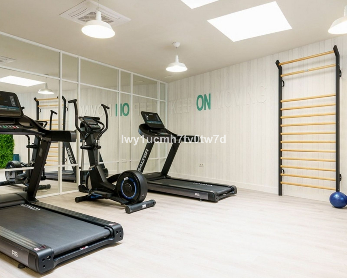 3 Bed Apartment for sale in Arroyo De La Miel Costa Del Sol, Málaga, Spain