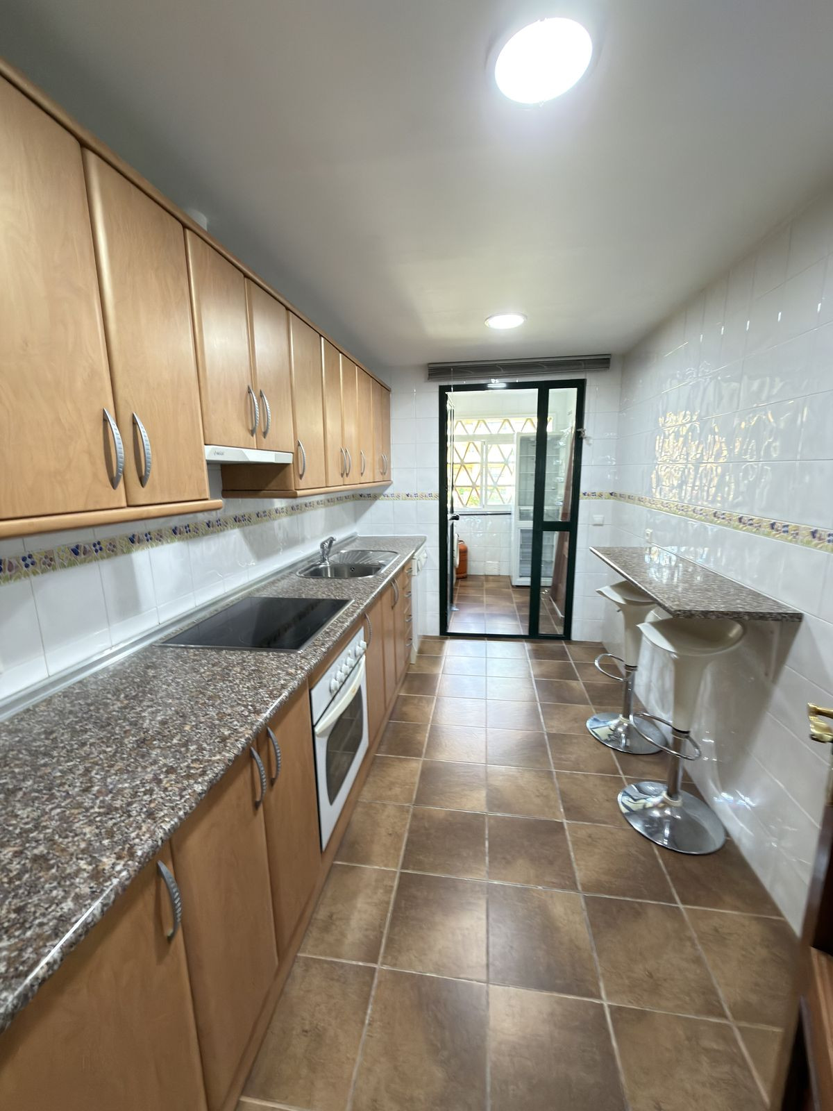 2 Bed Apartment for sale in Estepona Costa Del Sol, Málaga, Spain