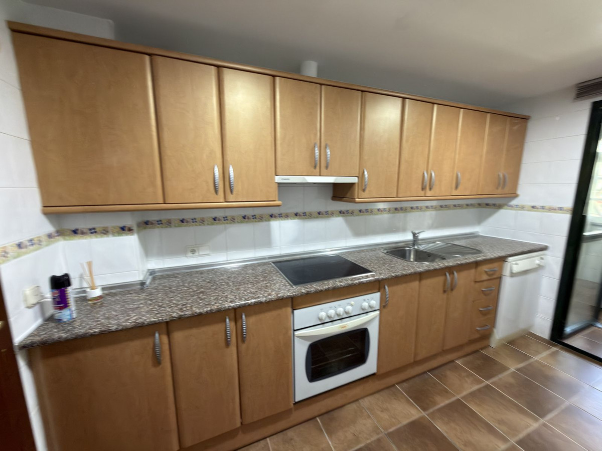 2 Bed Apartment for sale in Estepona Costa Del Sol, Málaga, Spain