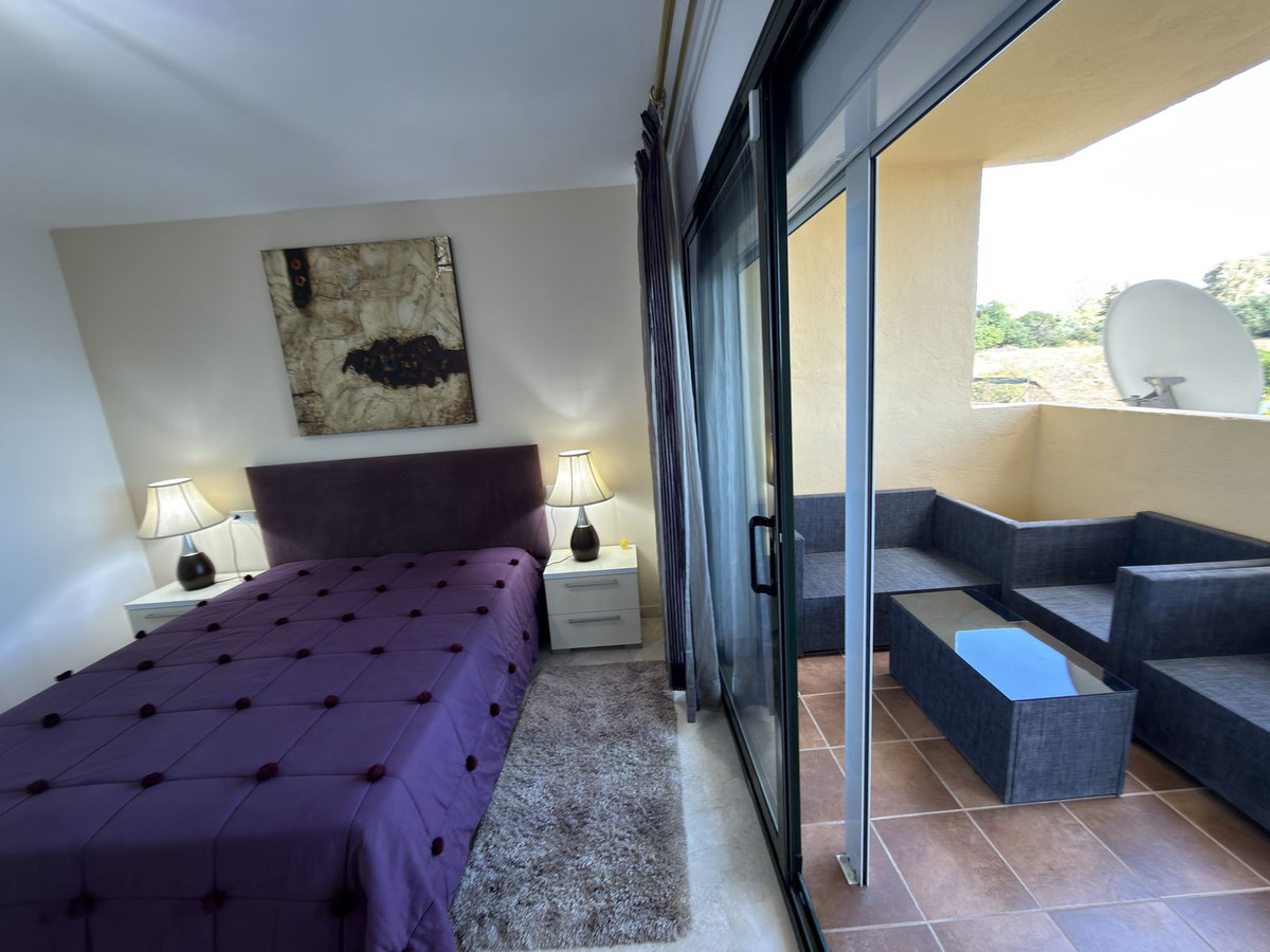 2 Bed Apartment for sale in Estepona Costa Del Sol, Málaga, Spain