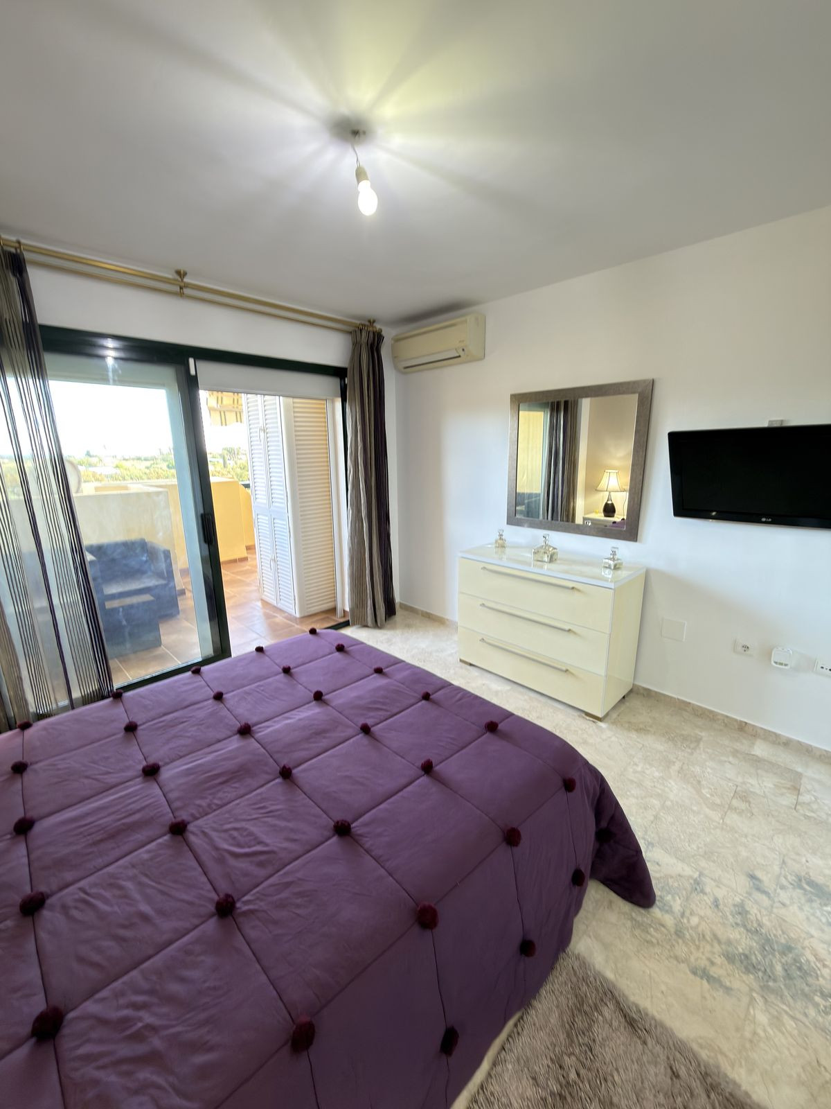 2 Bed Apartment for sale in Estepona Costa Del Sol, Málaga, Spain