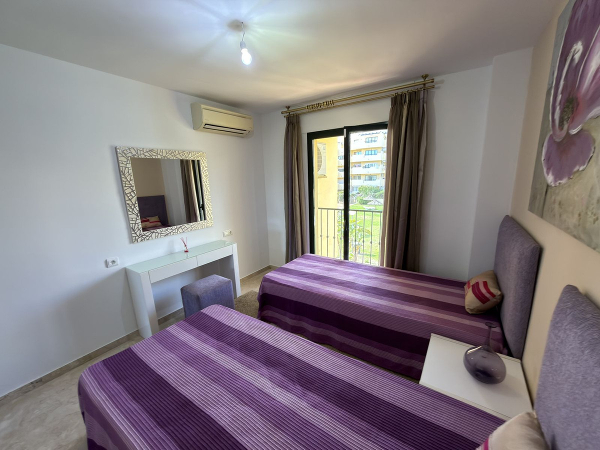 2 Bed Apartment for sale in Estepona Costa Del Sol, Málaga, Spain