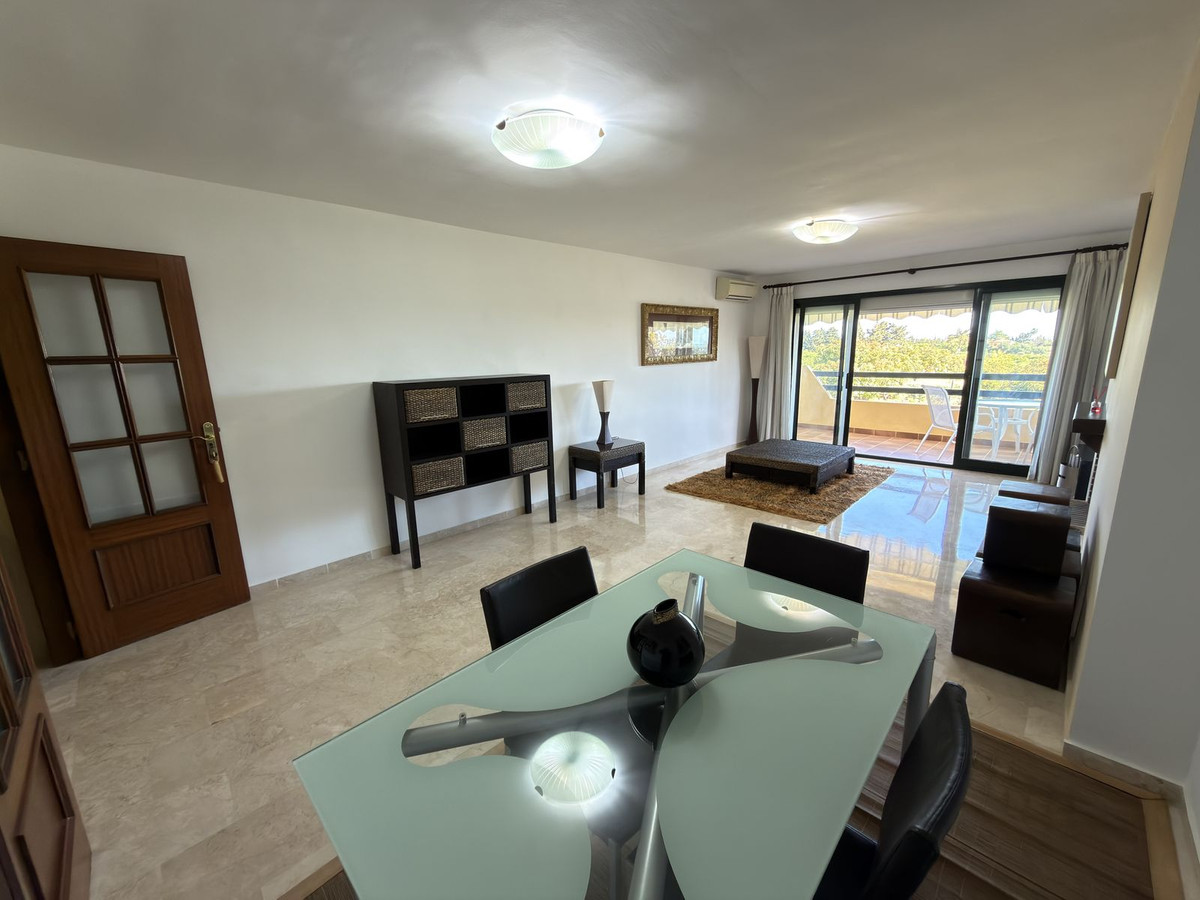 2 Bed Apartment for sale in Estepona Costa Del Sol, Málaga, Spain