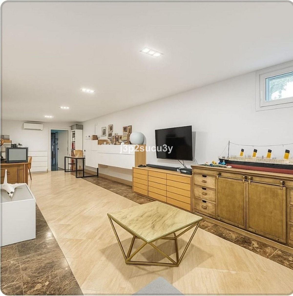 4 Bed Townhouse for sale in Selwo Costa Del Sol, Málaga, Spain