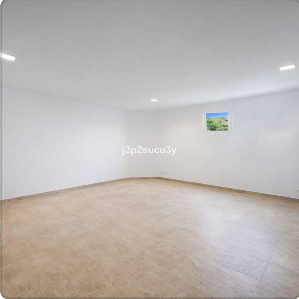 4 Bed Townhouse for sale in Selwo Costa Del Sol, Málaga, Spain