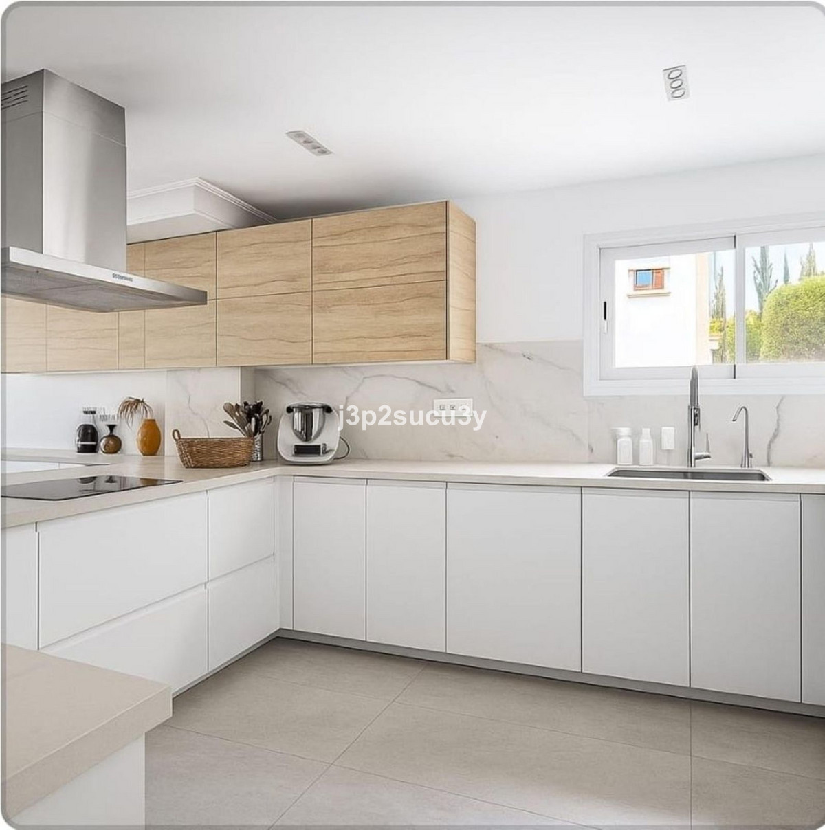 4 Bed Townhouse for sale in Selwo Costa Del Sol, Málaga, Spain